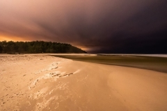 Plaża nocą