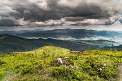 Widok na Beskid Żywiecki oraz Babią Górę